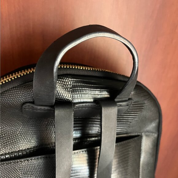 PARFOIS - Black FAUX Lizard Backpack - School/Traveling/Carry-on - Picture 3 of 7